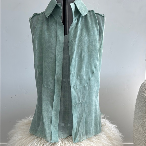 CHANEL 2 Pieces Silk Camisole & Top - Picture 4 of 13